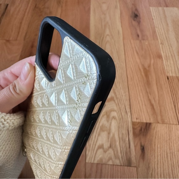 Bandolier Cell Phones & Accessories Sheila Pyramid Embossed